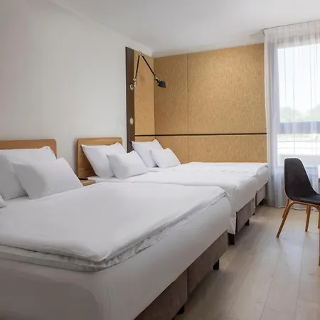 Hotel Golf Prague Exterior photo
